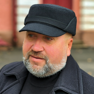 Кепка з відворотом, нємка