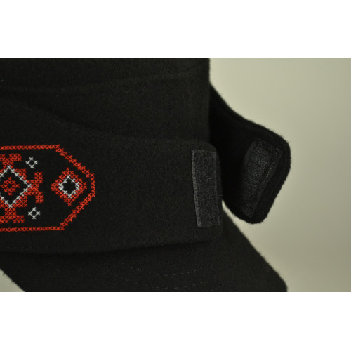 Mazepinka with embroidered Ukrainian pattern, warm cashmere, Austria Mazepinka with embroidered Ukrainian pattern, warm cashmere, Austria
