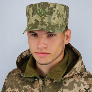 Кепка піксель ЗСУ з кокардою, кепка армійська статутна, кепка німка піксель ЗСУ